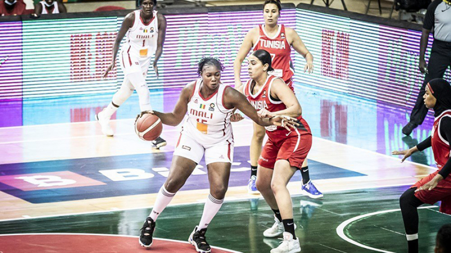 Afrobasket 2021 : Les Tunisiennes chutent lourdement devant le Mali Afrobasket 2021 : Les Tunisiennes chutent lourdement devant le Mali