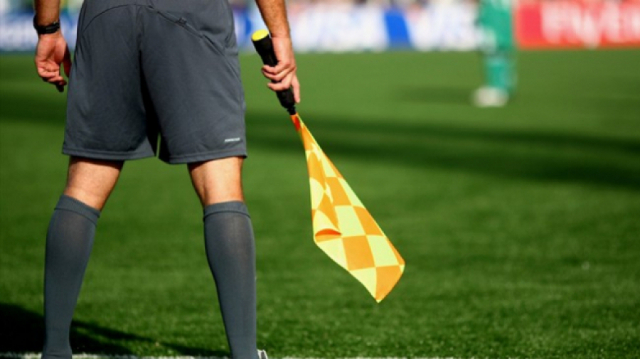 Ligue 1: Désignation des arbitres des matches retard arbitre