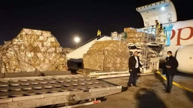 Un avion chargé d’aides médicales chinoises est attendu à Tunis avion