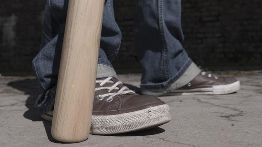 Mahdia: Il tue son père à coups de batte de baseball batte
