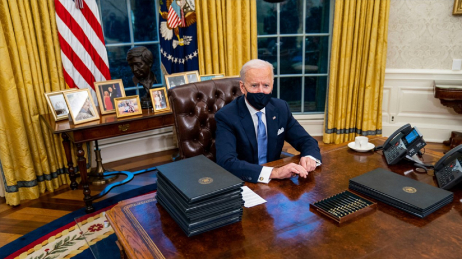 Biden estime que la Covid fera "plus de 600.000" morts aux Etats-Unis Biden
