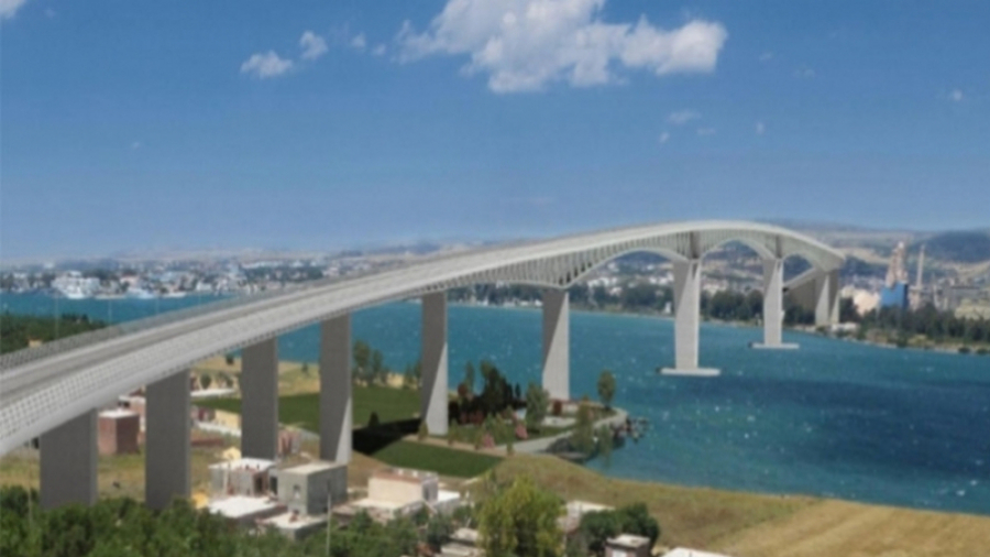 Bizerte: Séance de travail autour des travaux du nouveau pont Bizerte: Séance de travail autour des travaux du nouveau pont