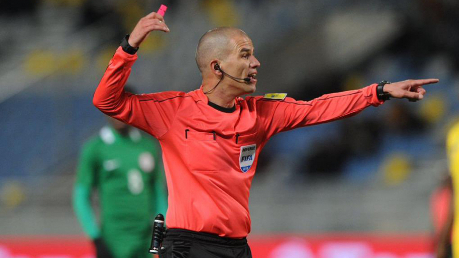 CAN 2022 : Victor Gomes arbitrera la finale Egypte-Cameroun CAN 2022 : Victor Gomes arbitrera la finale Egypte-Cameroun