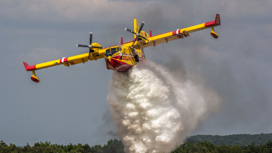 Canadair