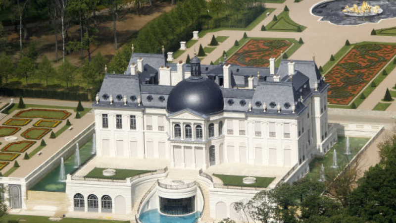 CHATEAU 