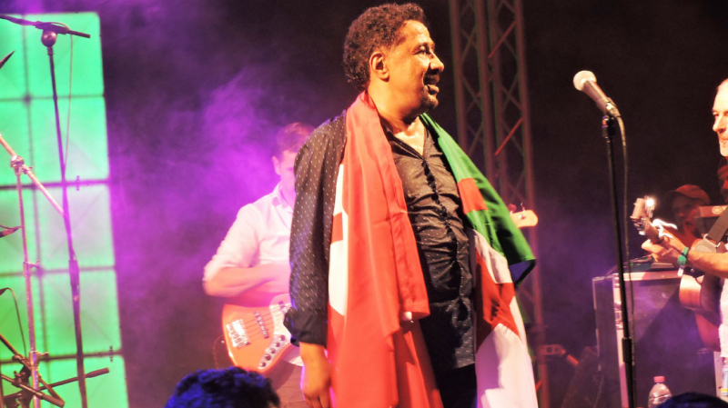 Cheb Khaled s'est produit à Djerba après une absence de 22 ans cheb khaled