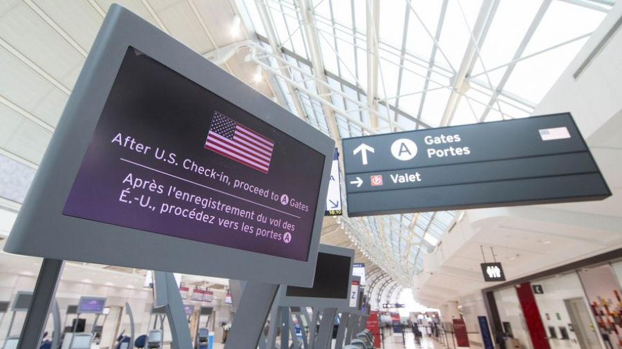 Les USA ferment leurs frontières aux voyageurs de huit pays d'Afrique covid