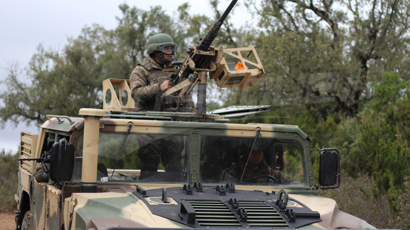 Des manifestants au siège de la Sergaz : L'armée nationale intervient 