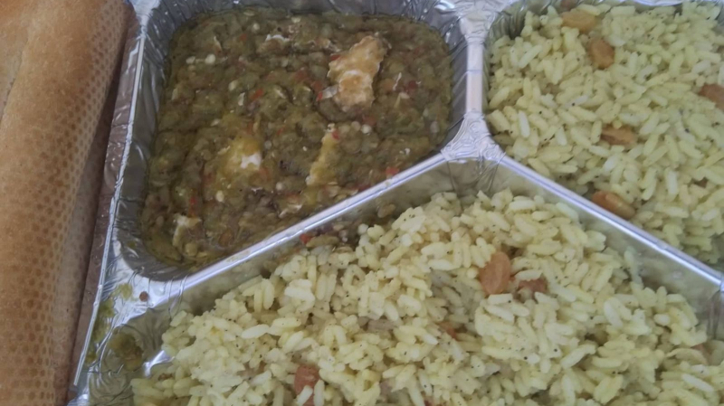 Des véhicules non adaptés transportant les repas aux sécuritaires Des véhicules non adaptés transportant les repas aux sécuritaires