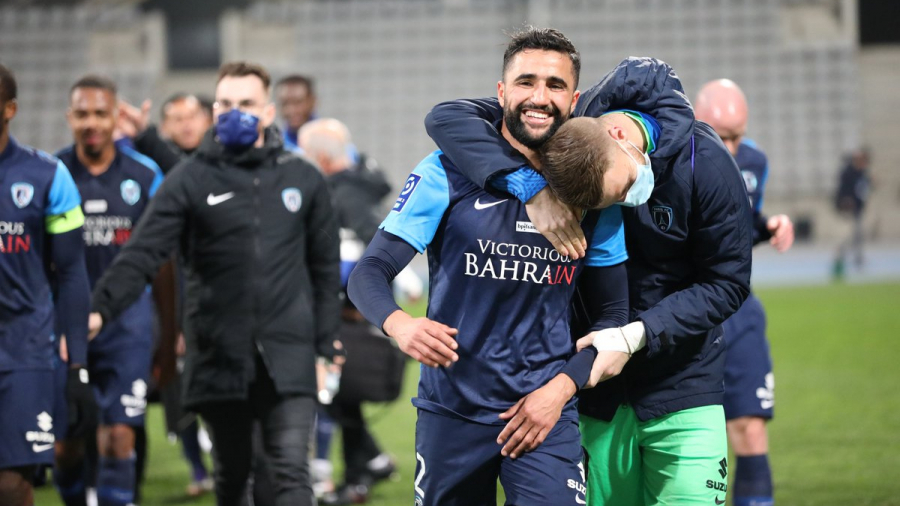 Explosif avec le Paris FC, Abdi frappe aux portes de la sélection Explosif avec le Paris FC, Abdi frappe aux portes de la sélection