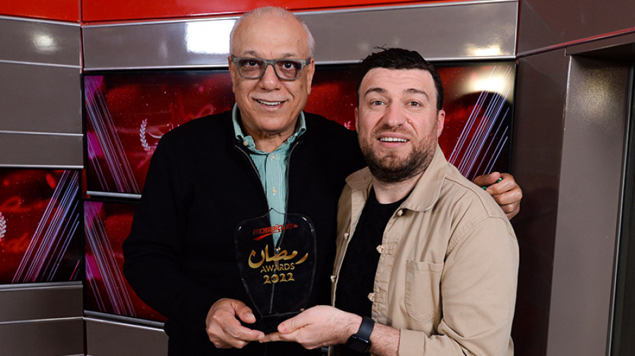 Fethi Haddaoui reçoit le Prix spécial MosaïqueFM Fethi Haddaoui
