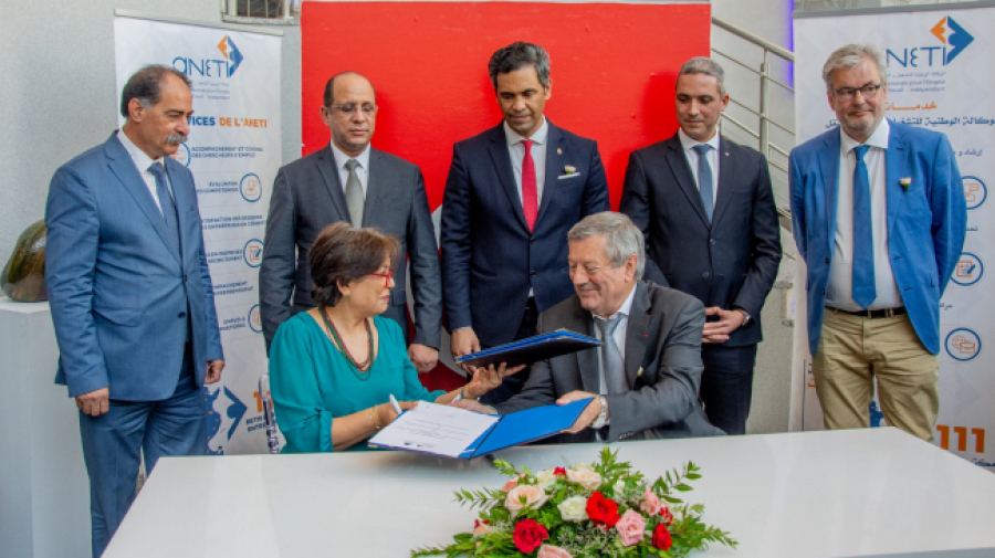 France-Tunisie : Accord pour l'emploi dans le tourisme France-Tunisie : Signature d'un accord pour l'emploi dans le tourisme