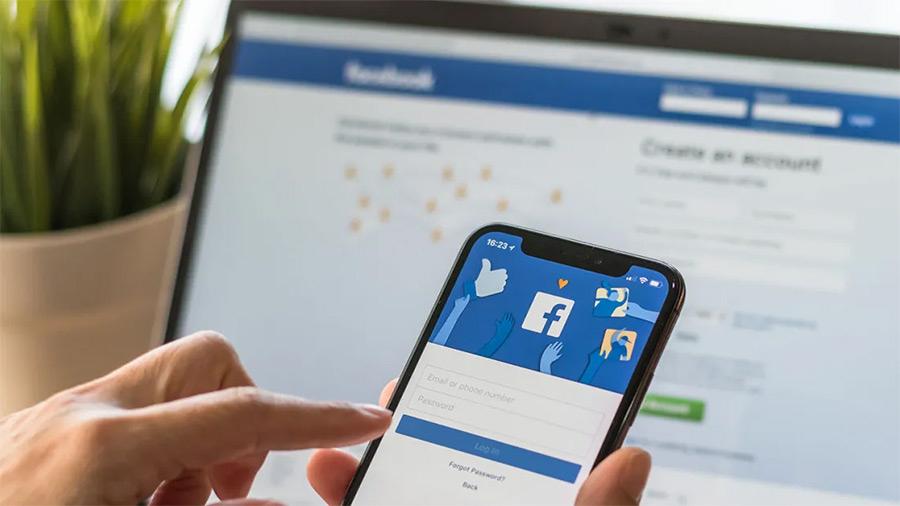 Gafsa: Un professeur traduit en justice à cause d'un statut facebook