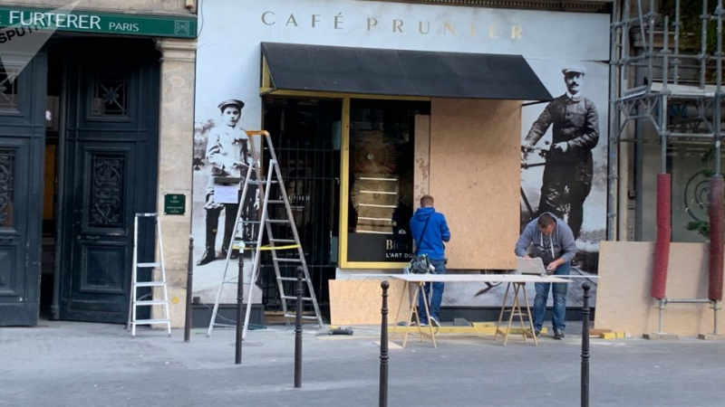 Gilets Jaunes : Act 45 Gilets Jaunes : Act 45