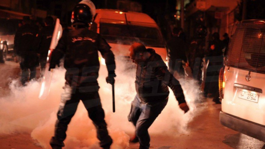 Le Kram : Des échauffourées entre des habitants et des policiers Heurts nocturnes au Kram