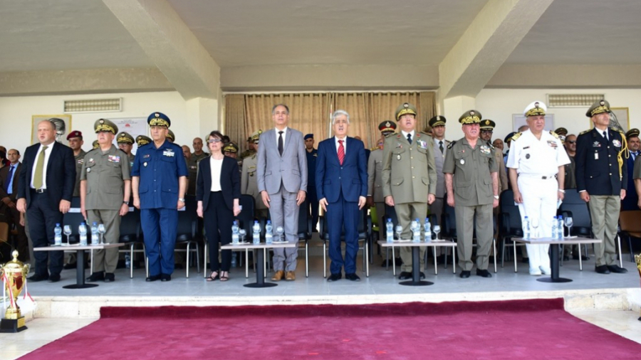 Imed Memmich salue les méthodes d’enseignement à l’académie militaire