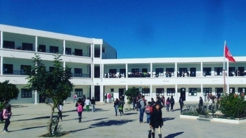 Jendouba : Des parents retirent leurs enfants de l'école Jendouba : Des parents retirent leurs enfants de l'école