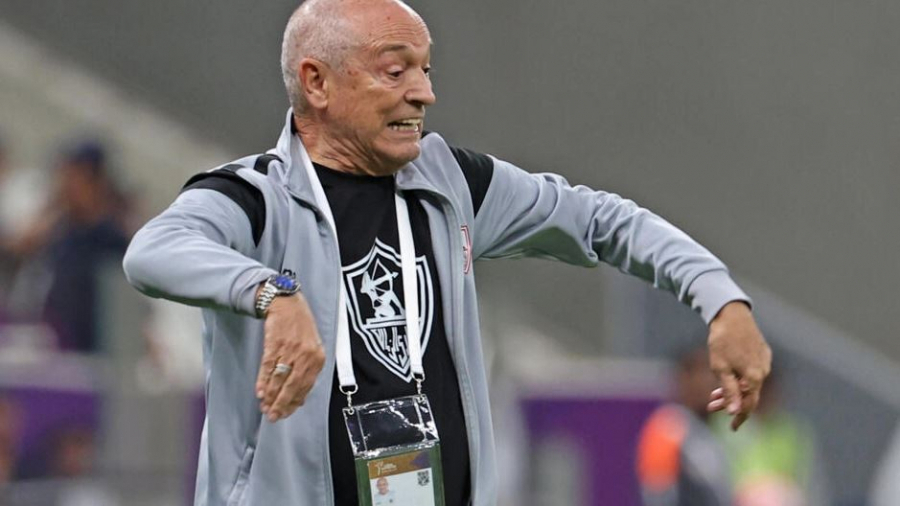 Zamalek: Ferreira renonce à 520 mille dollars et s'en va Jesualdo Ferreira