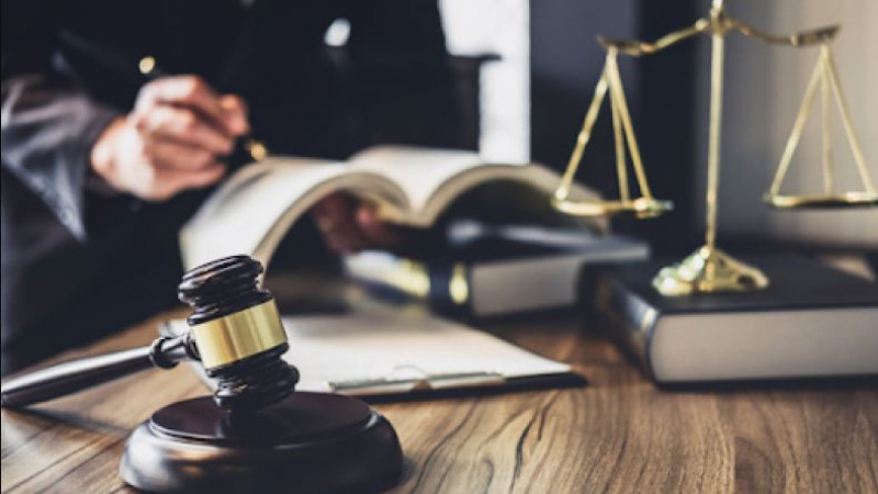 Des cadres de la SNCFT suspectés de corruption Justice