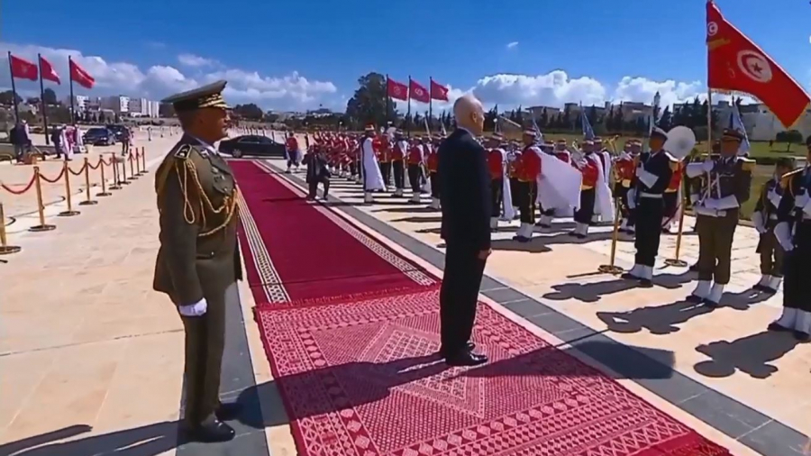 Kais Saïed préside une cérémonie au carré des martyrs