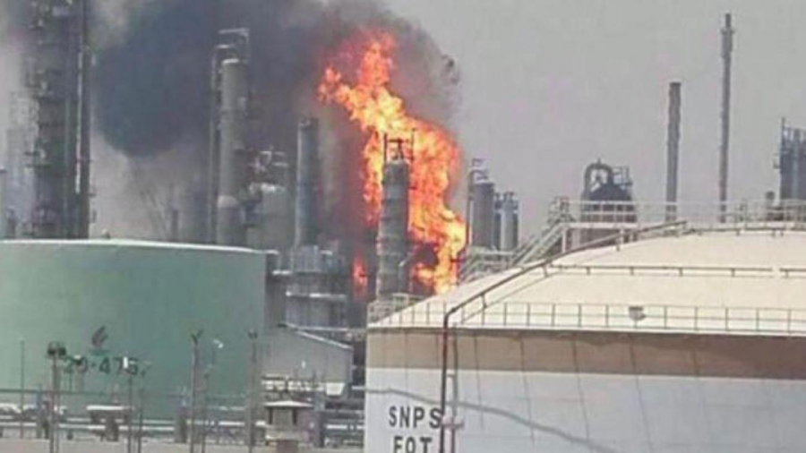 Koweït : Incendie maîtrisé dans la plus grande raffinerie de pétrole Koweït : Incendie maîtrisé dans la plus grande raffinerie de pétrole