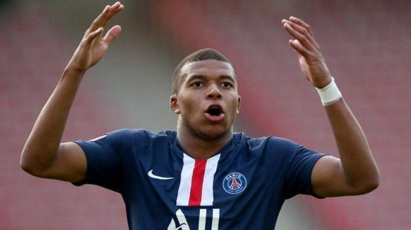 Kylian Mbappé fait un don pour les sans-abri