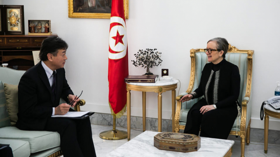 La cheffe du gouvernement reçoit l'ambassadeur du Japon à Tunis
