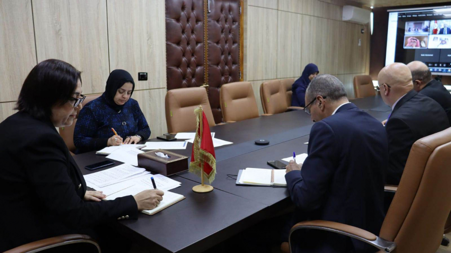 La ministre du Commerce s'entretient avec son homologue saoudien La ministre du Commerce s'entretient avec son homologue saoudien