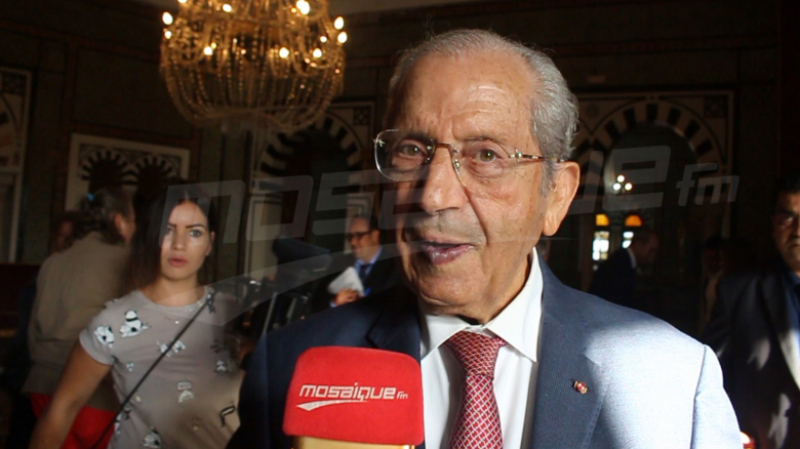 Tenue d'une réunion sur l'organisation des funérailles de BCE mohamed ennaceur