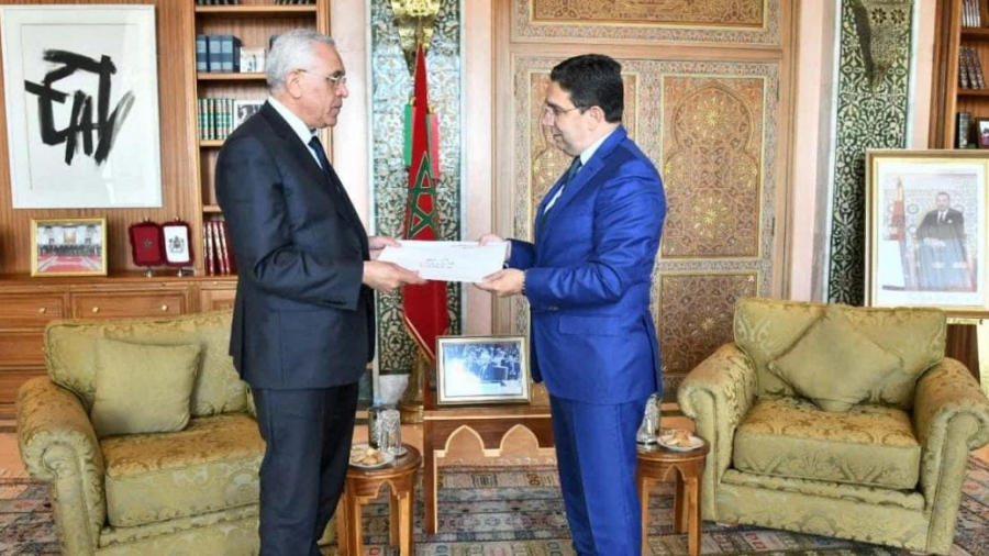 Mohammed VI invite le président algérien à venir "dialoguer" au Maroc