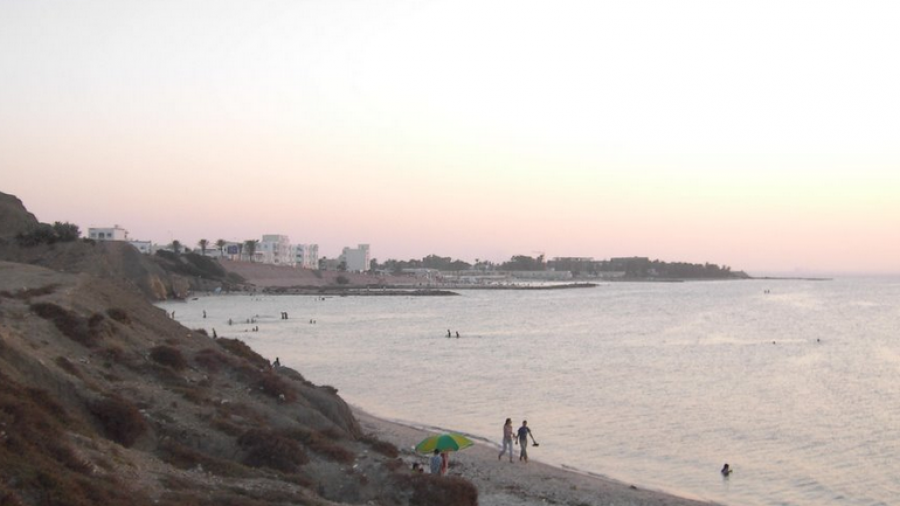 Monastir: Campagne contre l'installation anarchique dans les plages