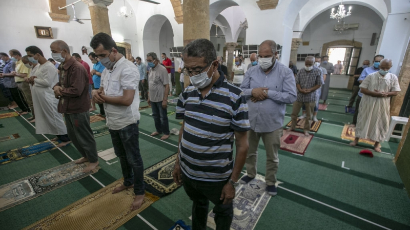 Reprise des 5 prières dans le Grand-Tunis mosquée