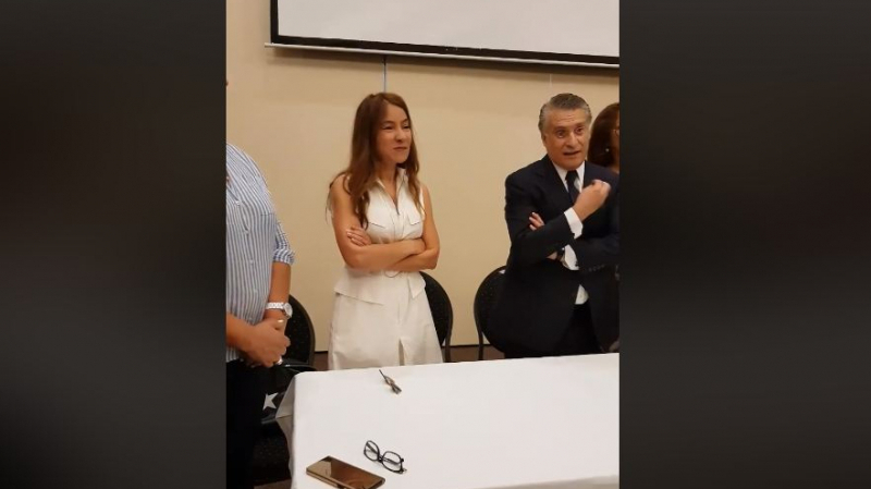 Nabil Karoui : Salwa est la garantie pour la Tunisie Nabil Karoui : Salwa est la garantie pour la Tunisie