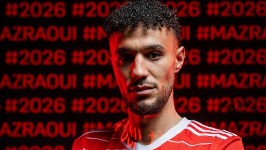 Le Marocain Noussair Mazraoui au Bayern Noussair Mazraoui