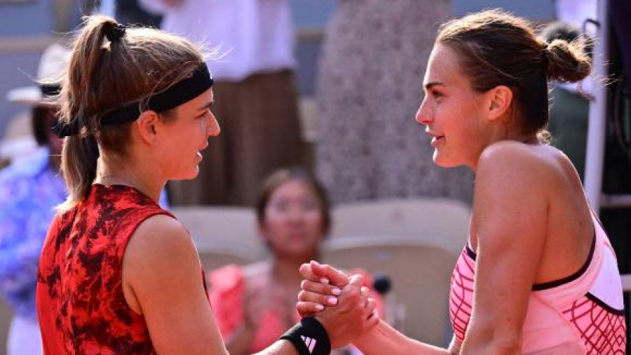 Roland-Garros : Muchova renverse Sabalenka et se hisse en finale