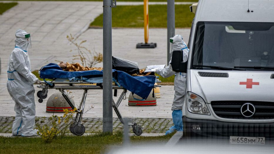 Russie: Près de 75.000 décès liés à la Covid en octobre Russie, covid