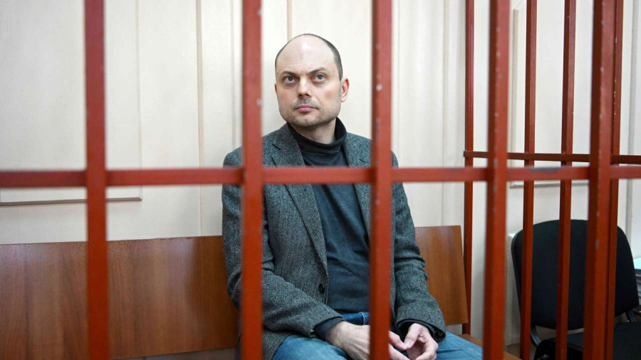 Russie : Un opposant condamné à 25 ans de prison pour trahison