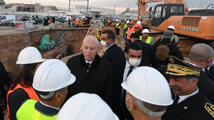 Saïed inspecte les travaux à l’intersection de Ben Dahha Saïed