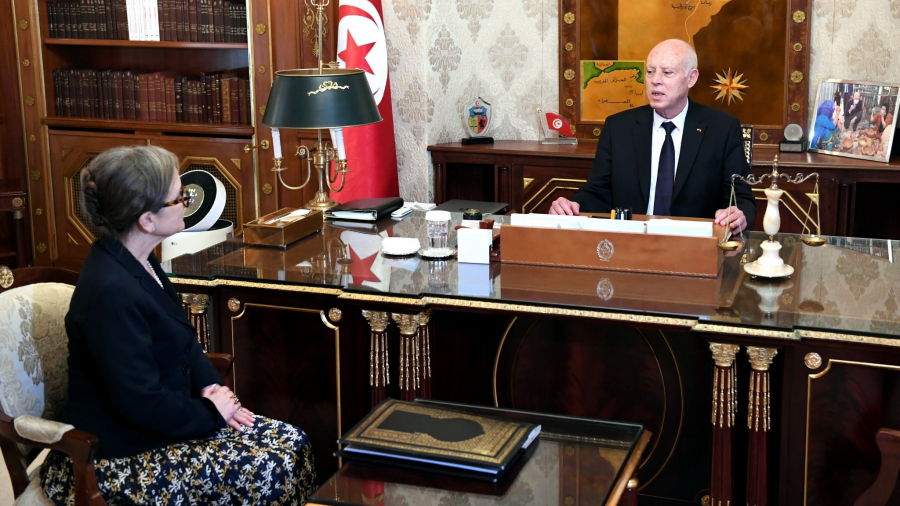 Saïed et Bouden examinent le dossier de l'agriculture et des prix Saïed-Bouden