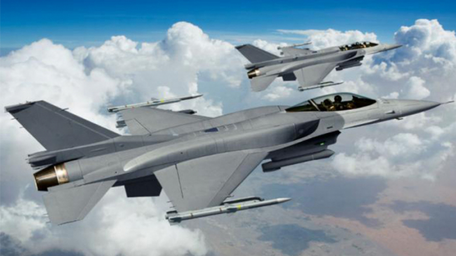 Syrie: 17 combattants tués dans une frappe de l'armée américaine Syrie: 17 combattants tués dans une frappe de l'armée américaine