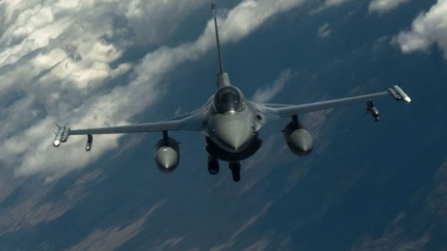 Ukraine: le Danemark retire ses F-16 de sa flotte plus tôt que prévu