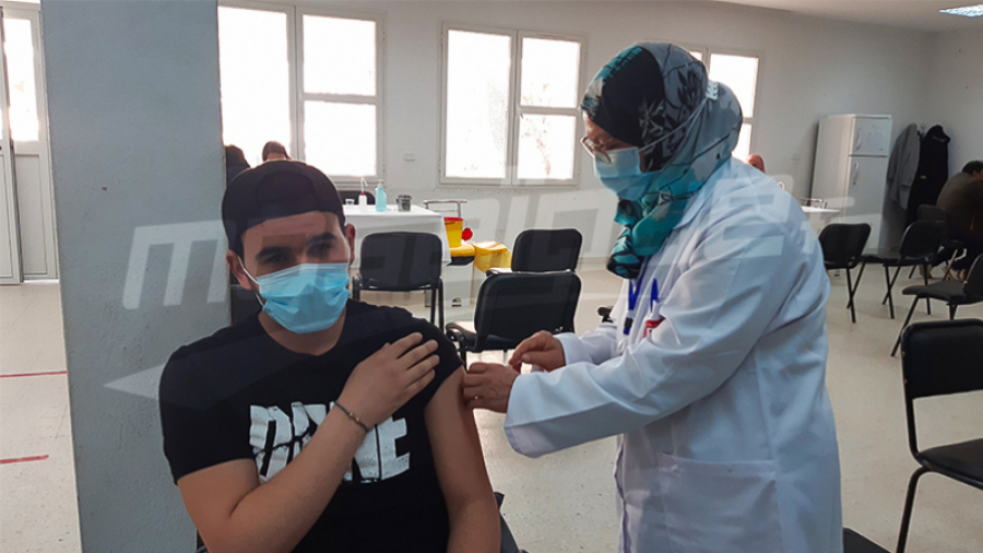 Vaccination anti-covid: Le ministère appelle à respecter les horaires Vaccination anti-covid: Le ministère appelle à respecter les horaires