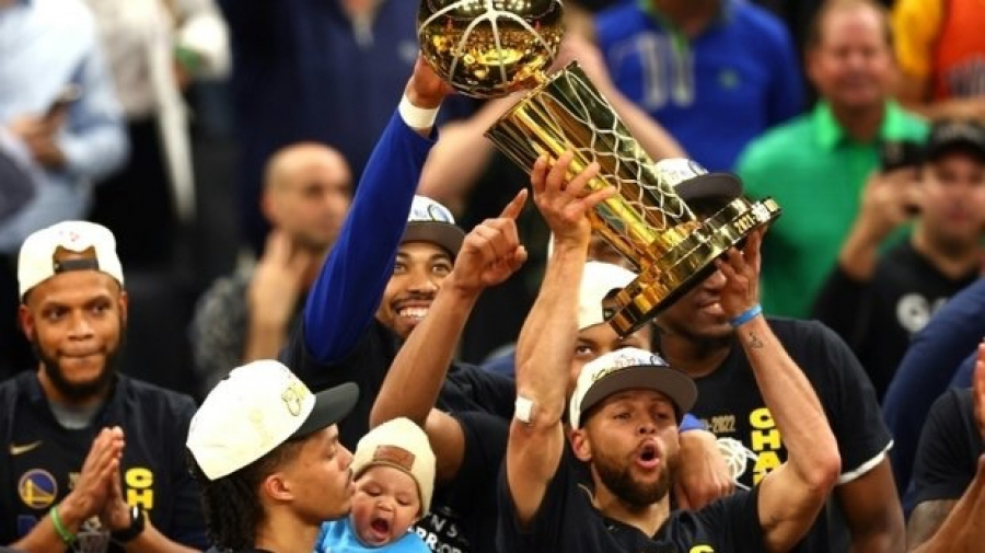 Basket: les Warriors sacrés champions NBA pour la 7e fois Warriors