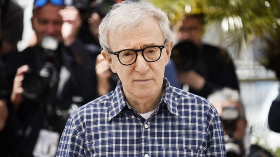 Woody Allen dit adieu au cinéma...bonjour au roman Woody Allen tire sa révérence