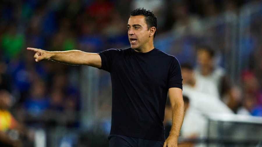 Xavi, l’entraîneur du FC Barcelone suspendu deux matches