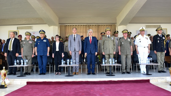 وزير الدفاع يشيد بمكانة الأكاديمية العسكرية وطنيا دوليا وزير الدفاع يشيد بمكانة الأكاديمية العسكرية وطنيا دوليا