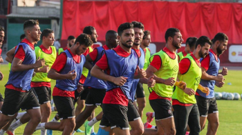 الأهلي يستبعد مروان وهاني من قائمة مواجهة الترجي الأهلي يستبعد مروان وهاني من قائمة مواجهة الترجي