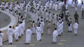 ضيوف الرحمن يرمون الجمرات وينحرون الهدي