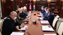 رئيس الدولة: 