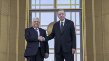 أردوغان في لقائه بعباس: علاقاتنا مع إسرائيل لن تقلل من دعمنا لفلسطين